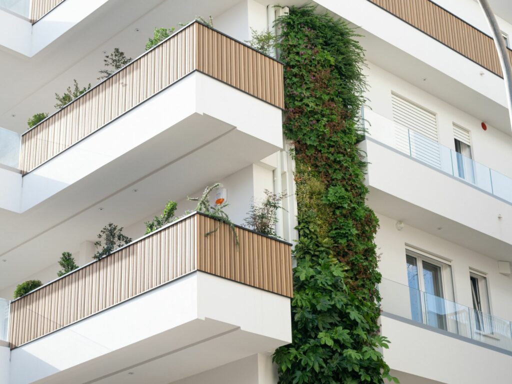 Giardino verticale - Residenza via Santeramo Altamura